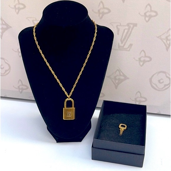 Authentic Louis Vuitton Lock & Key Necklace & Gold Tone Necklace - Picture 13 of 13